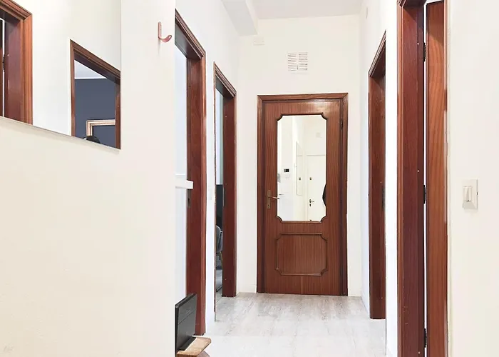 Apartment-Navigli-House Of Mirrors