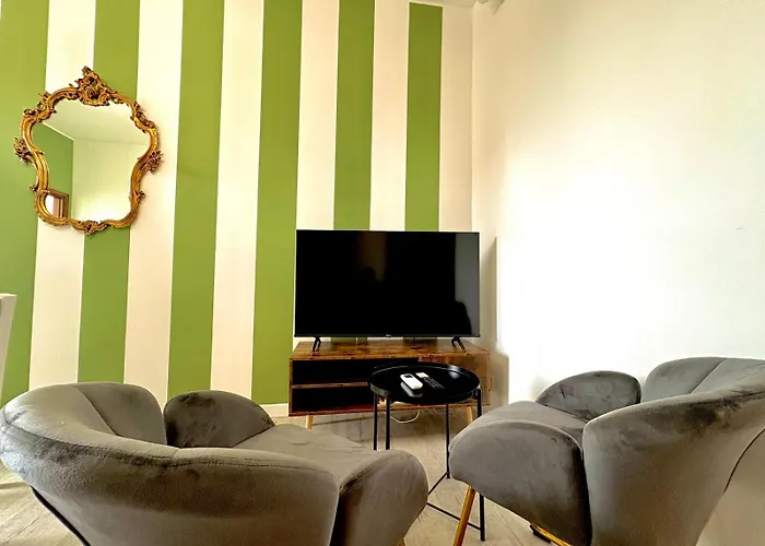 Apartment-Navigli-House Of Mirrors